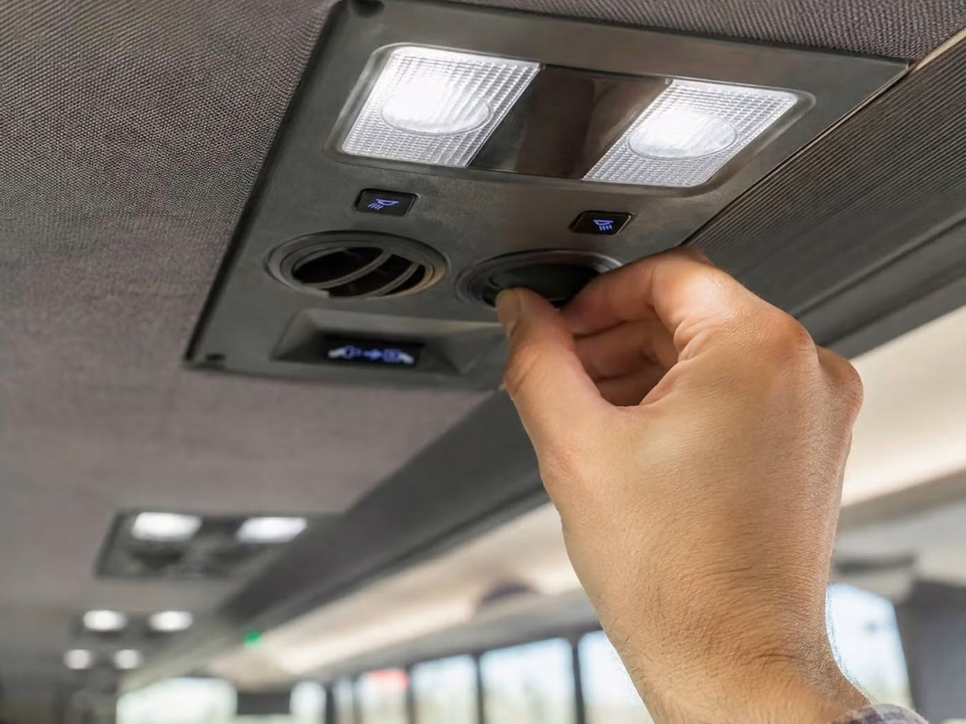 beloit 15 passenger minibus air conditioning