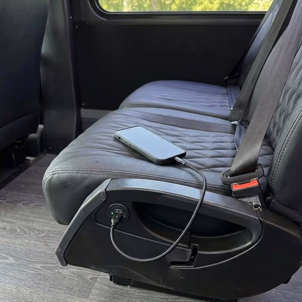beloit 20 passenger minibus usb charging