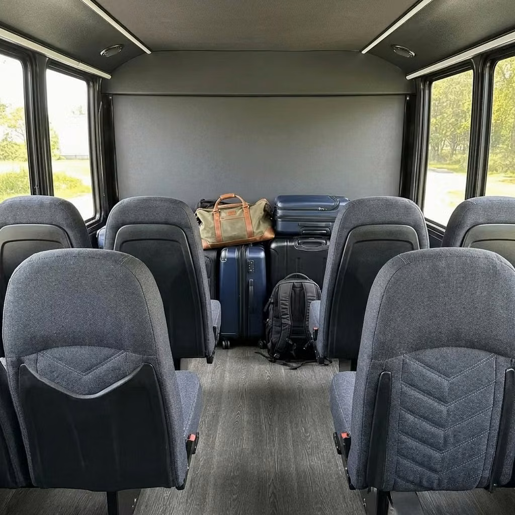 beloit 25 passenger minibus luggage area