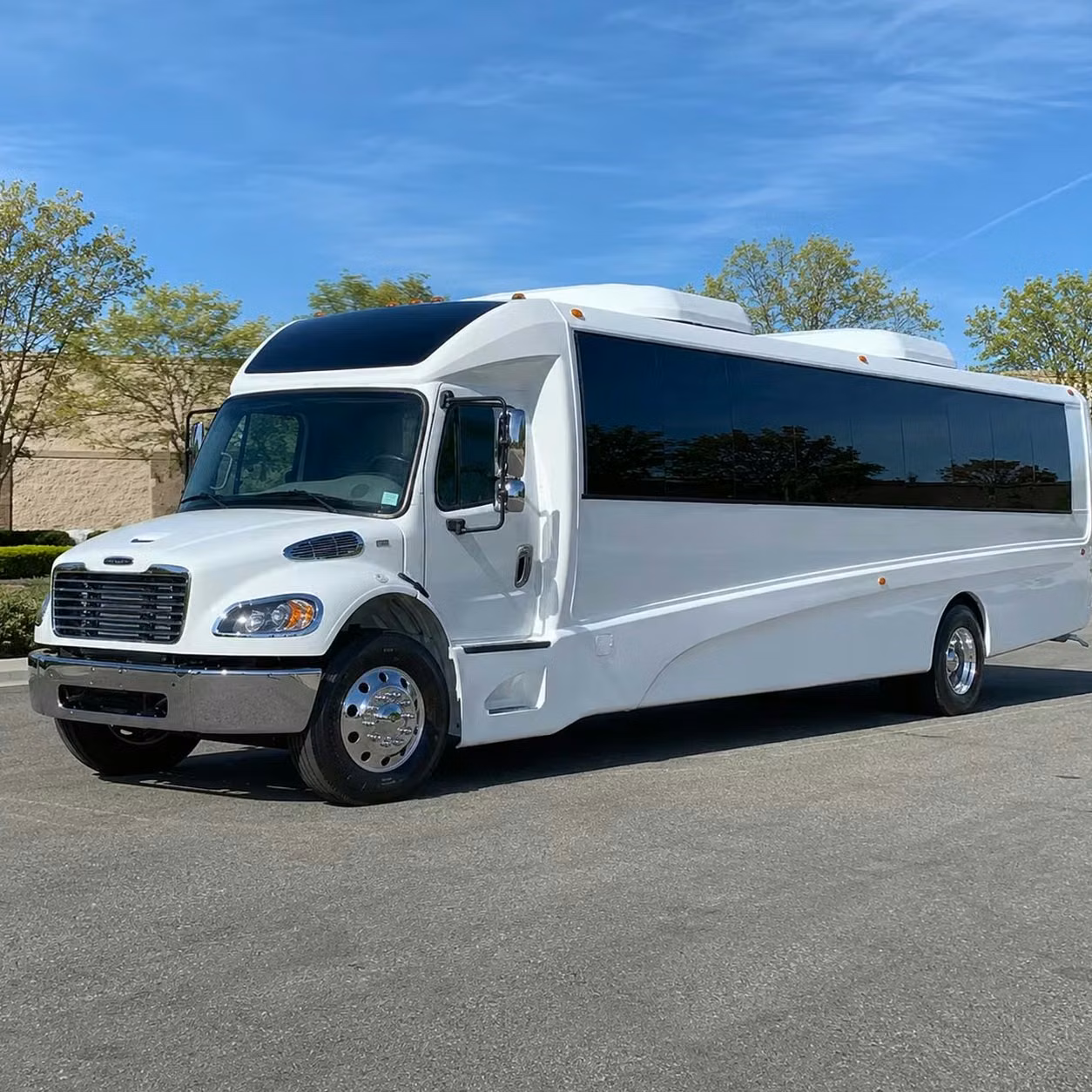 beloit 28 passenger minibus rental