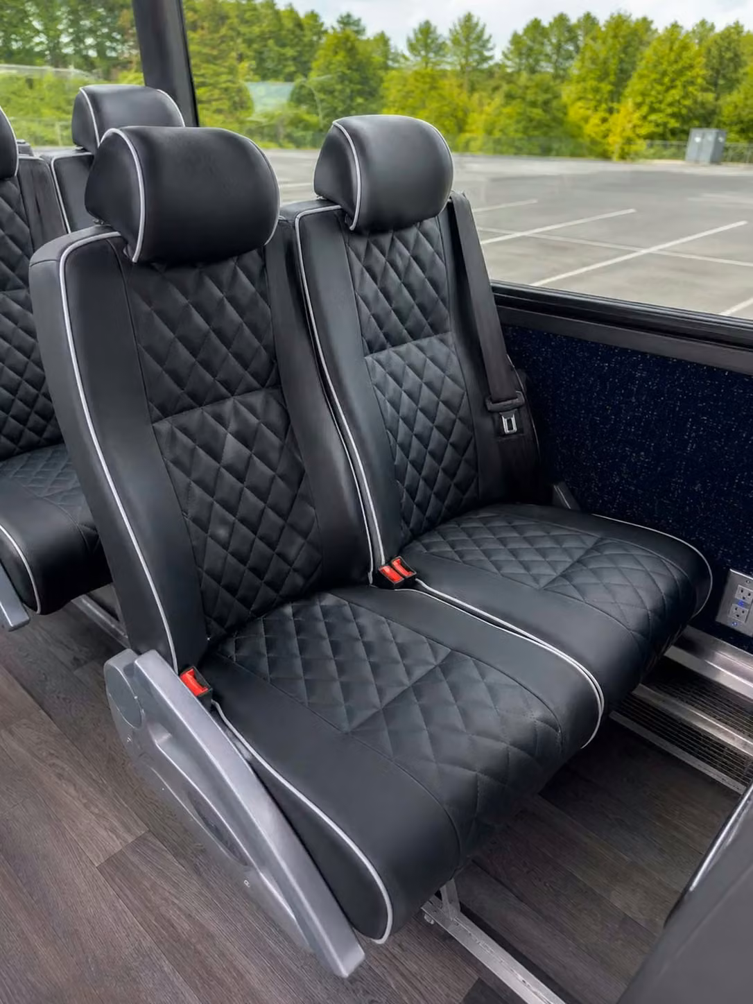 beloit charter bus reclining seats