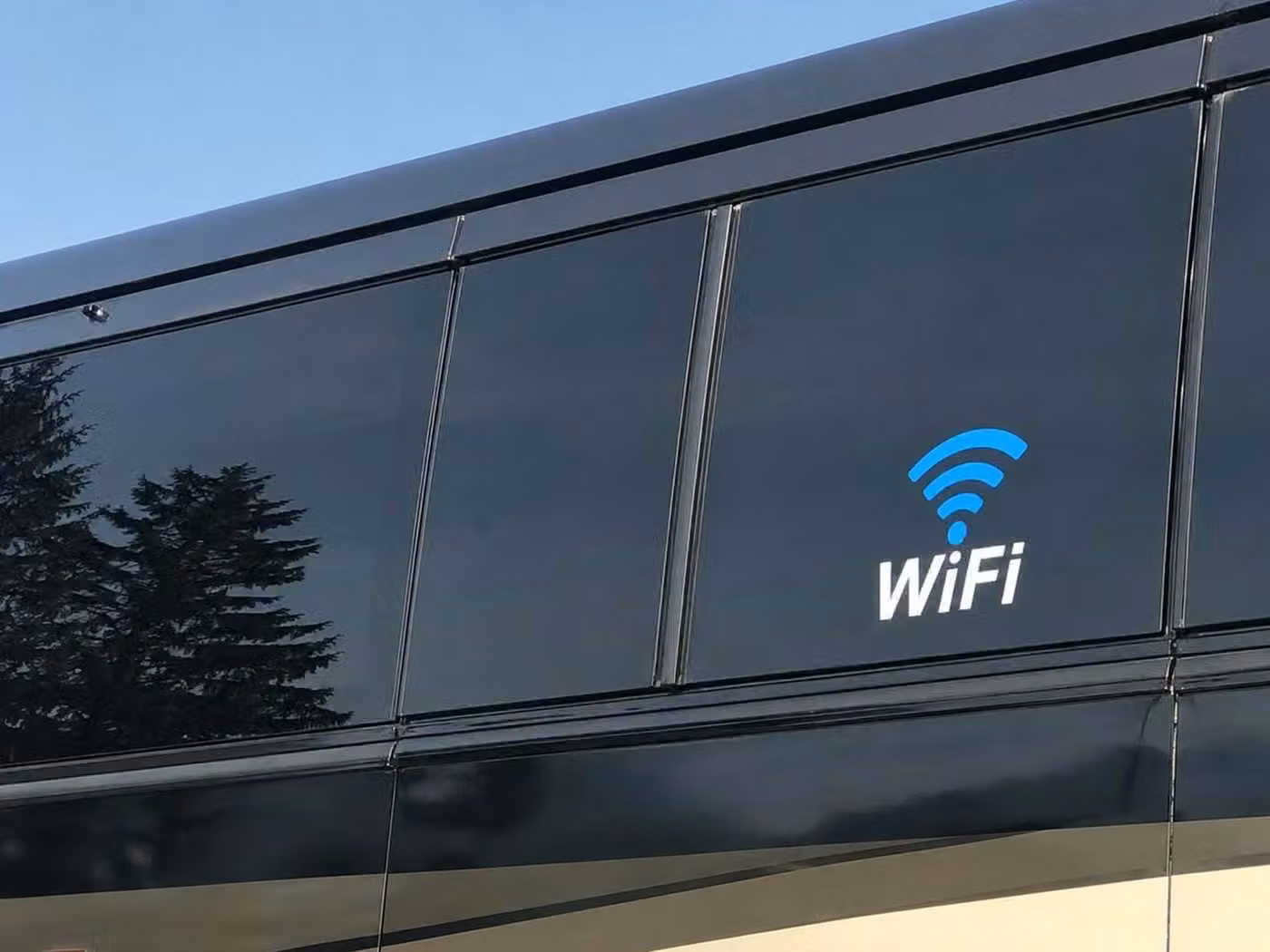 beloit charter bus wifi