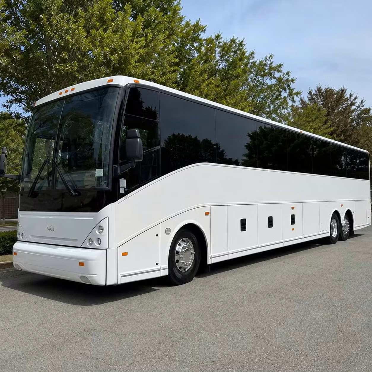 beloit employee charter buses with wifi power outlets and reclining seats